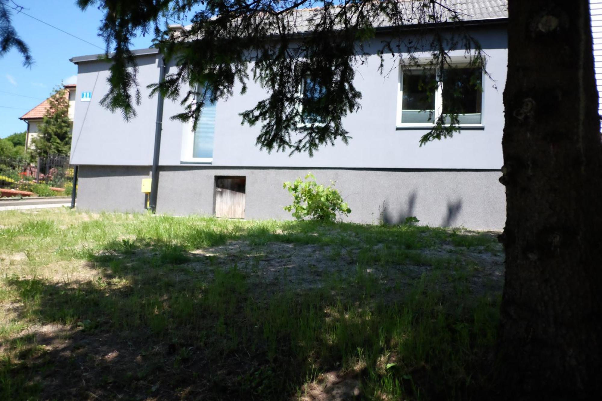 Dom K2 Apartman Pinczow Kültér fotó